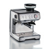 Espresso-maskin i metall, med kvarn